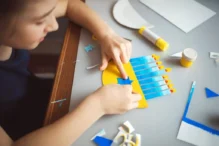 paper-craft-for-kids-girl-makes-diy-hanukkah-candl-7TFDRV3-1024x683.jpg paper-craft-for-kids-girl-makes-diy-hanukkah-candl-7TFDRV3-1024x683.jpg