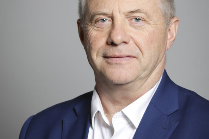 Official_portrait_of_Lord_Mann_crop_2